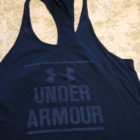 Under Armour Tops - Under Armor tank